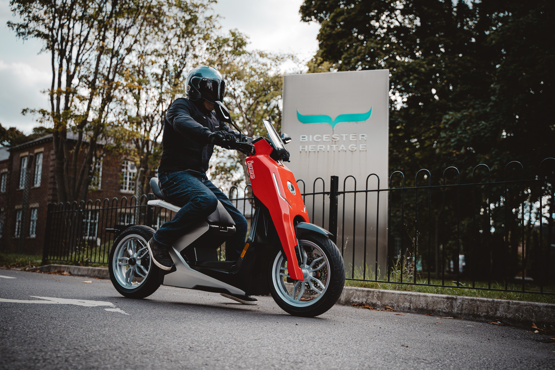 Zapp Electric Vehicles injects electric twowheel performance into