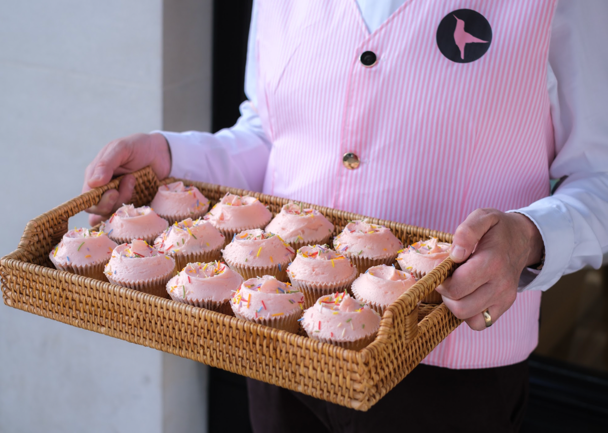 new-the-hummingbird-bakery-launch-in-victoria-london-tv